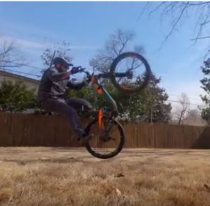 How to Manual on a BMX Bike - Looping Out