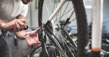 how to fix a bicycle chain