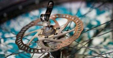 How to Remove & Replace Bike Rotors – A Pro Guide for You