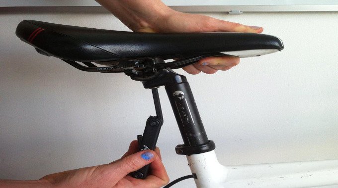 How to Make a Bike Seat More Comfortable - Check the saddle angle