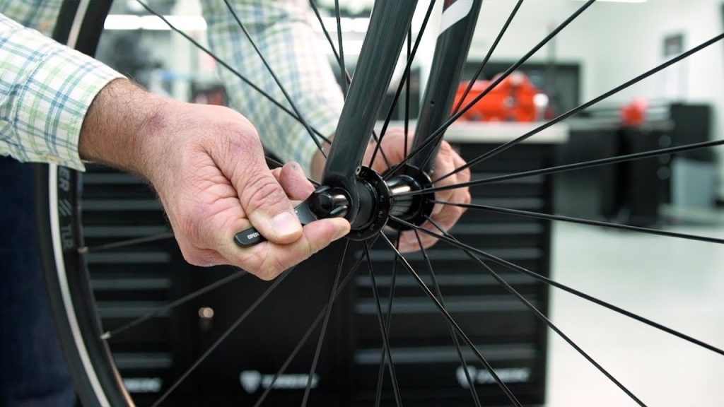 How To Patch A Bike Tube - Remove the wheel