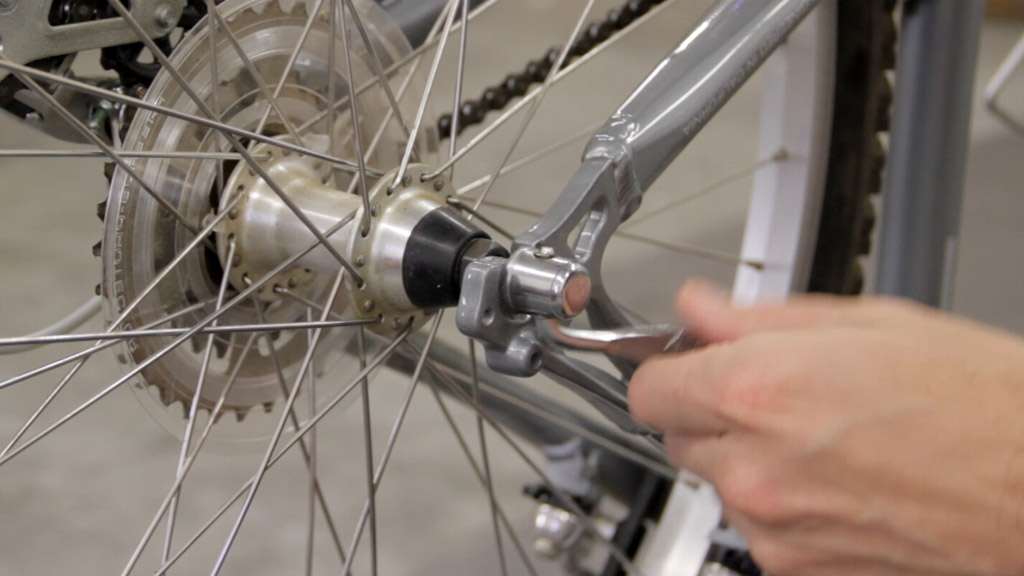 How To Replace a Bike Inner Tube – Reinstall the wheel