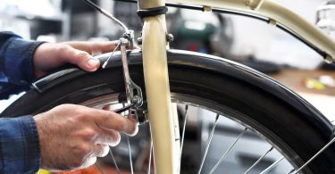 How to Stop Bike Brakes From Squeaking
